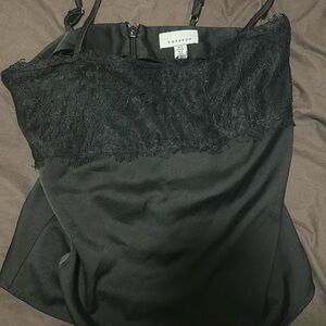 Top shop size 4 US